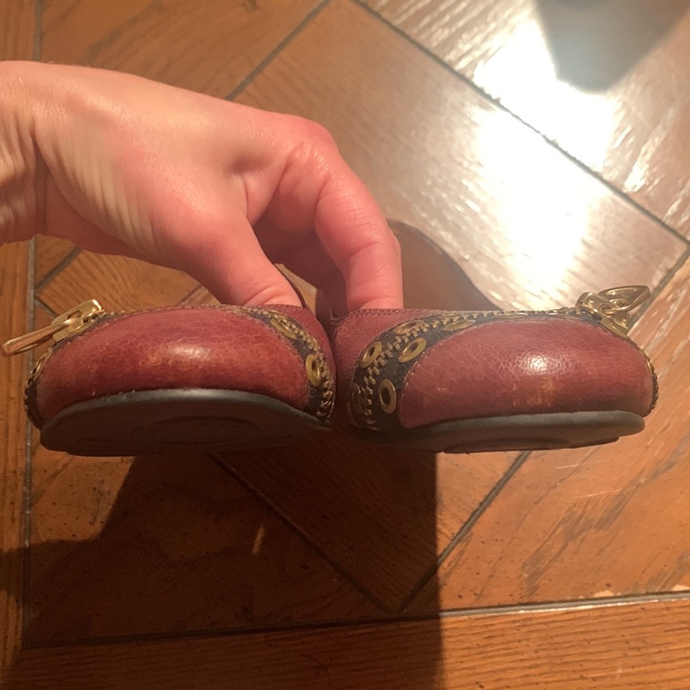 Marc by Marc Jacobs gold zipper detail accent brown leather flats 36 / 6 - Picture 3 of 13
